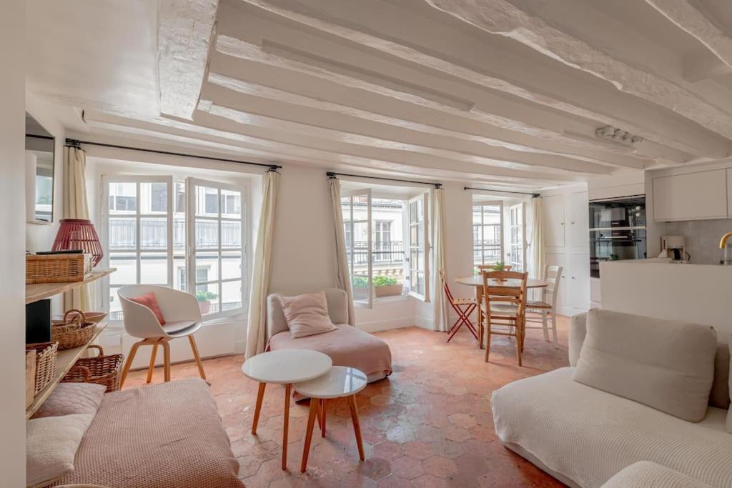 3 Rooms, View On Paris Roofs Chic & Cosy - 70 M2 Exterior photo