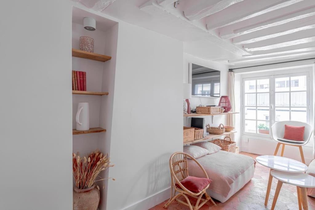 3 Rooms, View On Paris Roofs Chic & Cosy - 70 M2 Exterior photo