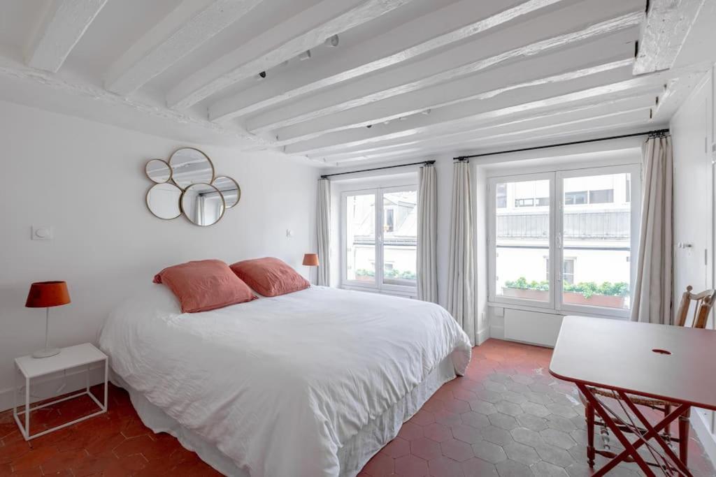 3 Rooms, View On Paris Roofs Chic & Cosy - 70 M2 Exterior photo