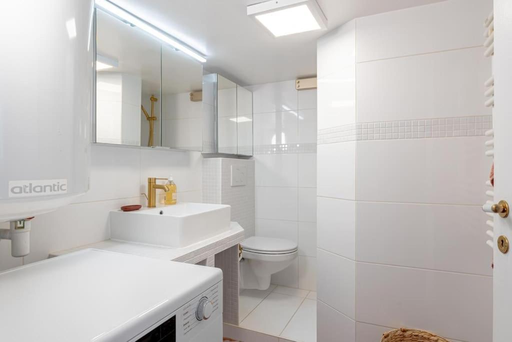 3 Rooms, View On Paris Roofs Chic & Cosy - 70 M2 Exterior photo