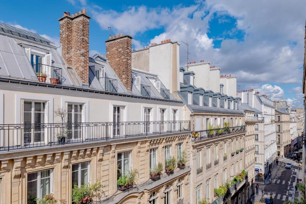 3 Rooms, View On Paris Roofs Chic & Cosy - 70 M2 Exterior photo